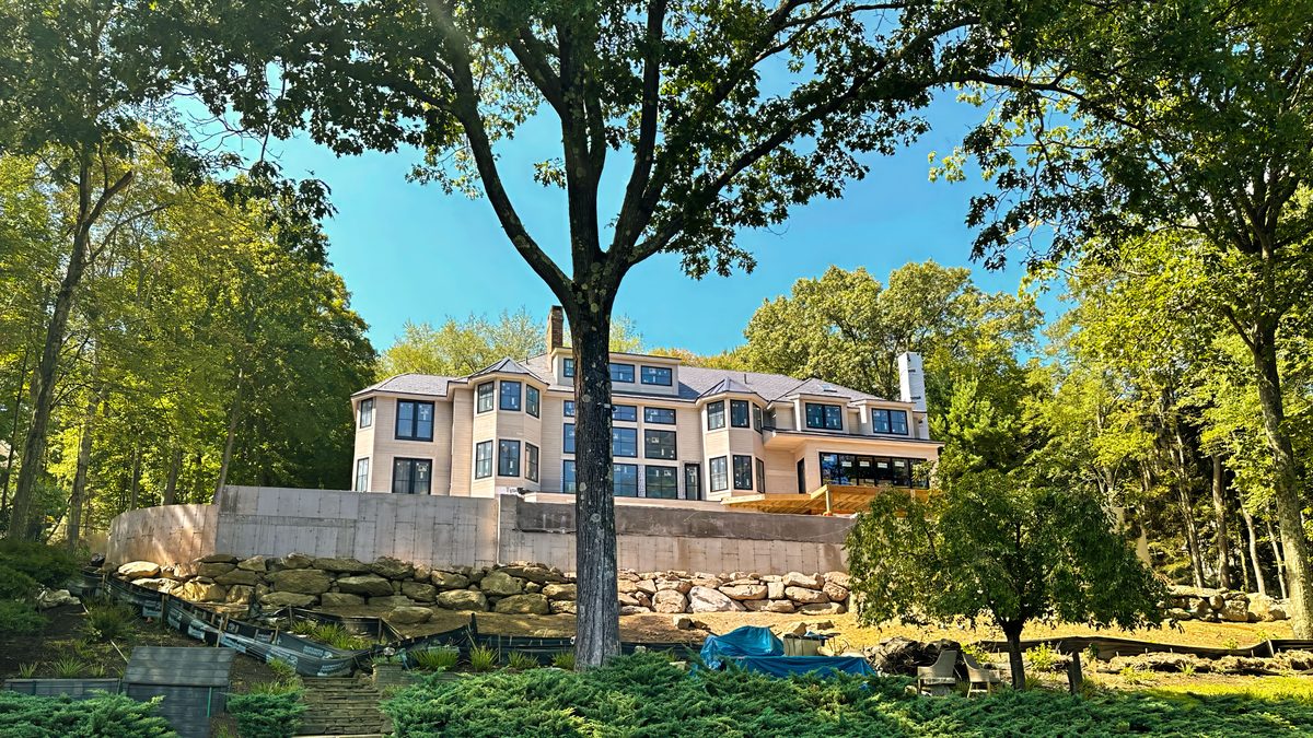 Elegant Connecticut home in Sherman